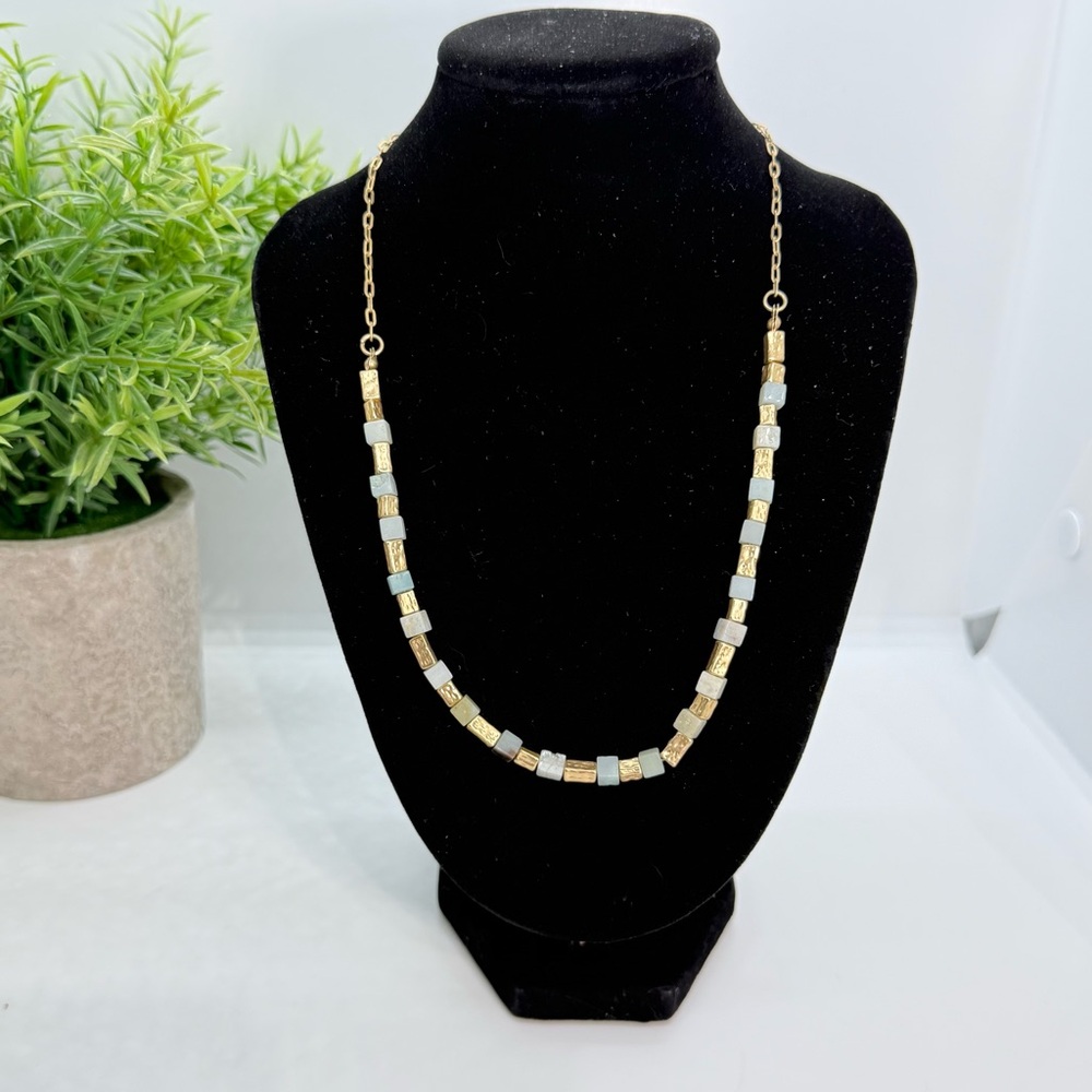 Periwinkle by Barlow Gold and Gray‎ Cube Beaded Necklace Semi-precious NWT